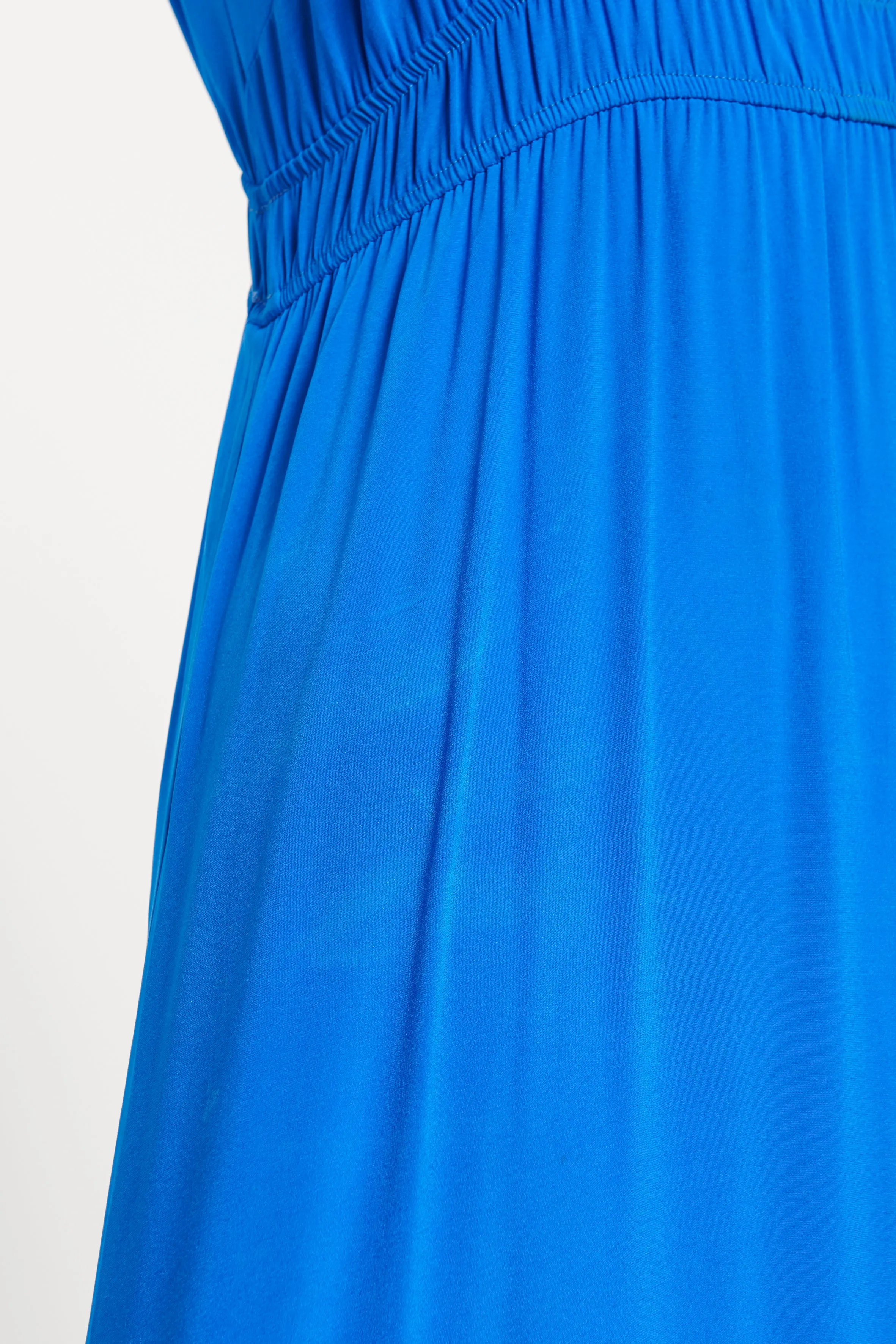 Blue Low Cut Lightweight Sleeveless Preowned Dress