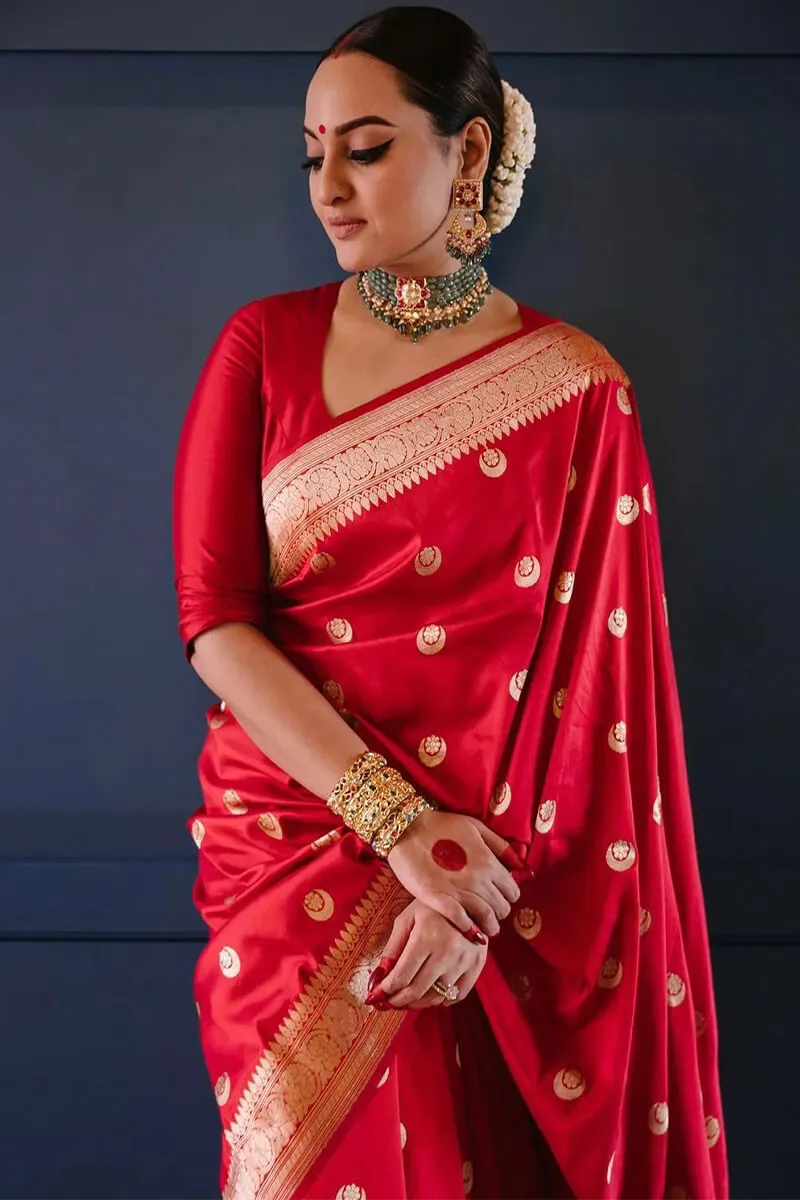 Dissemble Red Soft Silk Saree With Designer Blouse Piece