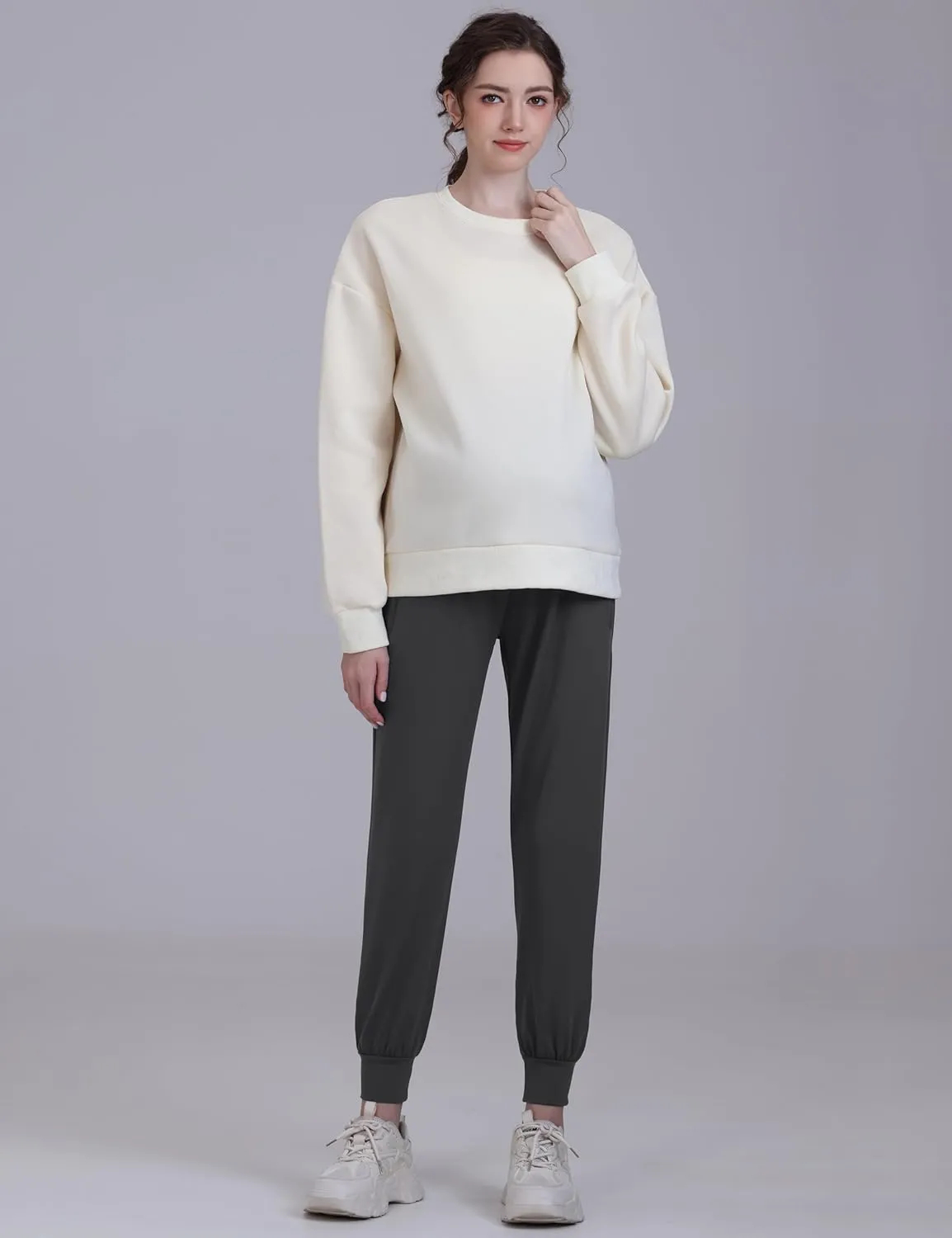 Maternity Joggers Fleece Lined Maternity Sweatpants Stretchy Workout Casual Pregnancy Pants with Pockets