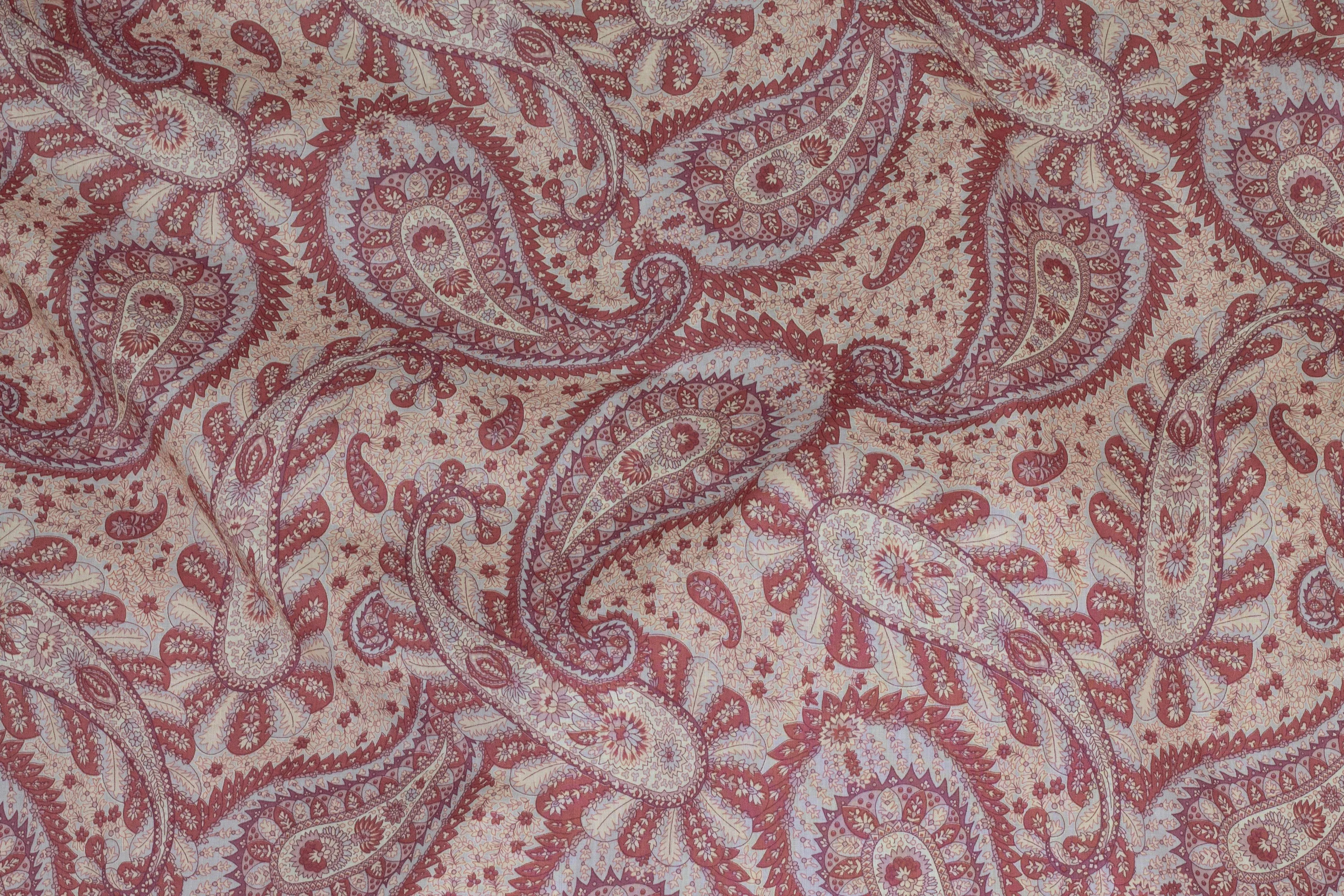 Mauve Paisley Lightweight Italian Cotton