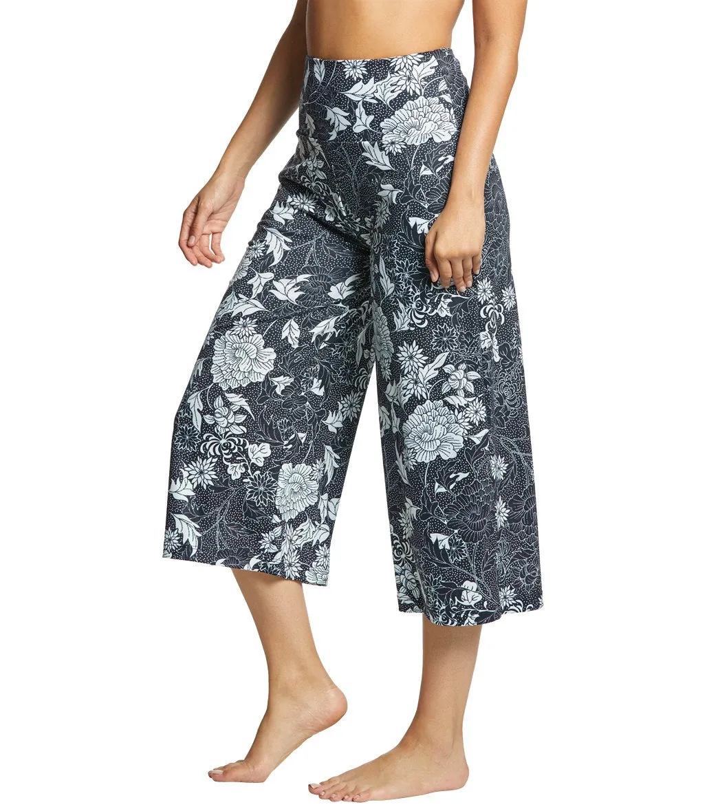 Onzie Wide Leg Crop Pants