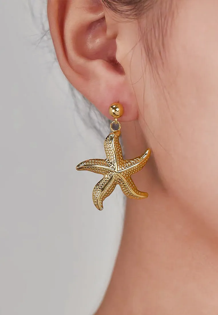 Seastar Earrings in Gold
