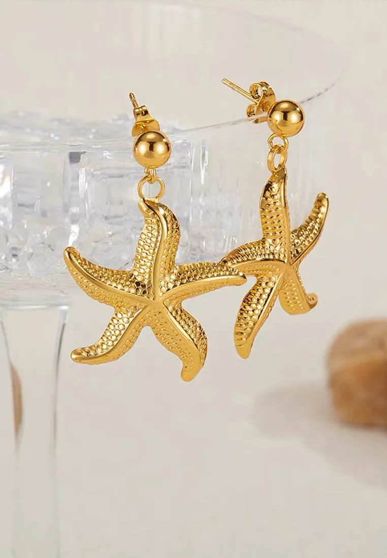 Seastar Earrings in Gold