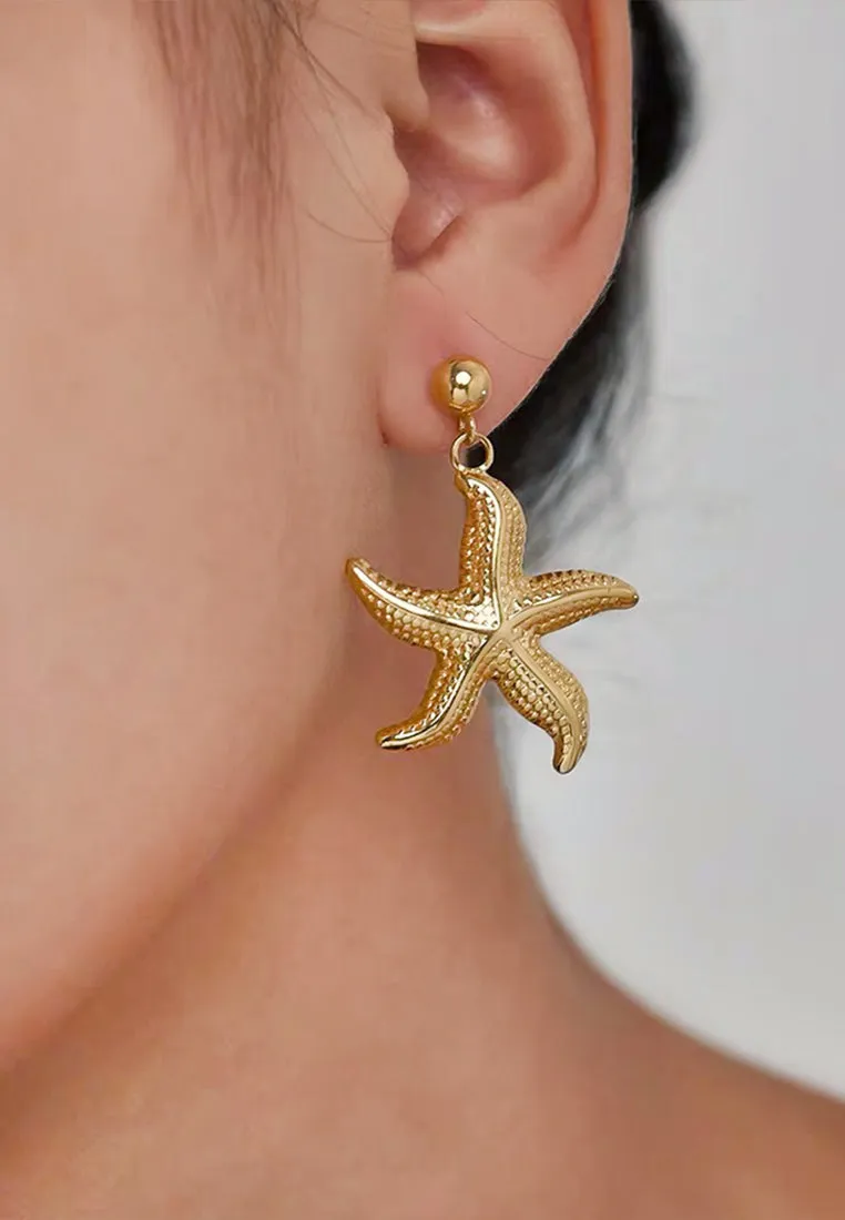 Seastar Earrings in Gold