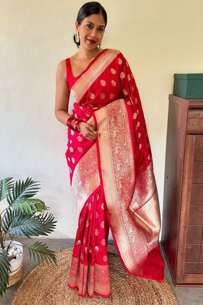 Susurrous Red Soft Silk Saree With Enchanting Blouse Piece